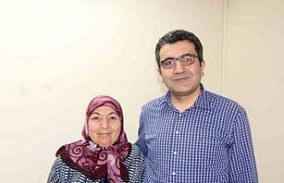Kolon kanserinden sitoredüktif cerrahi ve sıcak...