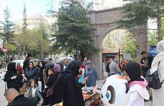 Konya’da mezarlıklarda bayram yoğunluğu