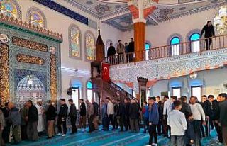 Köyceğiz’de bayram namazında camiler doldu taştı