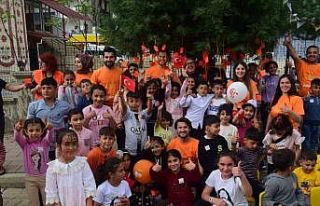 Kozluk’ta çocukların yüzünü gülümseten festival