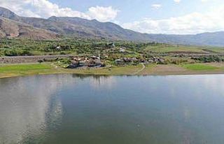 Kuraklıkla boğuşan şirin köy, yeniden eski güzelliğine...