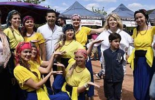 Kuşadalılar ’Adalılar Buluşması’nda bir araya...