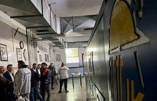 Madenciler bayramlaşarak kazasız üretim diledi