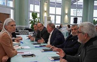 Mahalle ve köy muhtarlarıyla iftar sofrasında buluştu