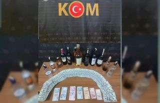 Marmaris’te sahte dolarla alışveriş yapan 3 şüpheliye...