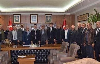 MHP 700 bin kamu çalışanının haklarının takipçisi...