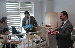 MHP Sivas milletvekili adayı İpek, hastanelerdeki...