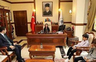 Minik vali orman yangınları ve depreme dikkat çekti