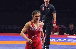 Nesrin Baş’tan bronz madalya