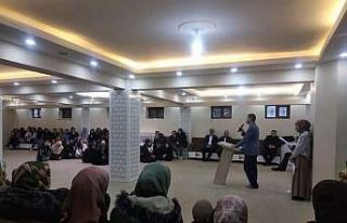 Özalp’te gençler iftarda buluştu