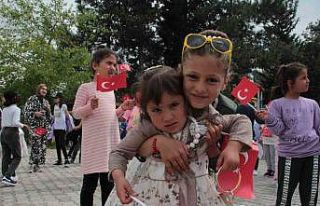 (Özel) Hatay’da çocuklar uzun zaman sonra böyle...