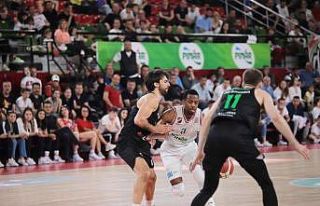 Pınar Karşıyakalı Eric McCollum, haftanın oyuncusu...