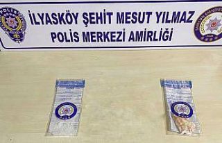 Polis merkezi ekipleri şüpheli şahıstan uyuşturucu...