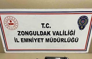 Polisin huzur denetiminde silahla yakalandı