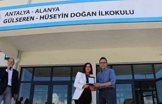 Quick Sigorta "güven dolu gelecek" temalı...