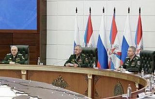 Rus Pasifik Filosu "savaşa yüksek hazırlık"...