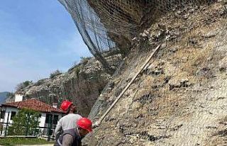 Safranbolu’da kayalıklarda önlem alındı