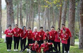 Şampiyon goalballcülerin hedefi milli takım