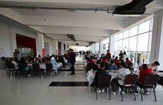 Satranç bölge yarışması Van’da başladı