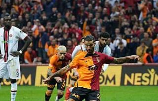 Sergio Oliveira 3. golünü kaydetti