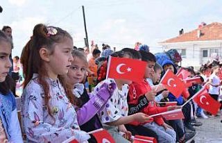 Sındırgı’da 23 Nisan coşku ile kutlandı