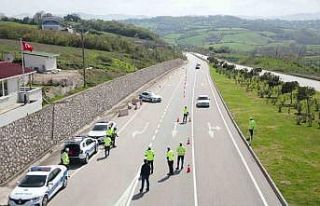 Sinop’a bayramda 47 bin araç geldi
