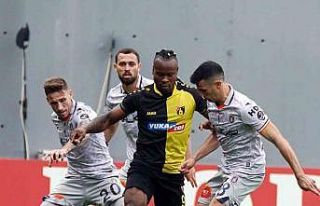 Spor Toto Süper Lig: İstanbulspor: 1 - Medipol Başakşehir:...