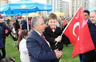 Talas’ta Çocuklara Çifte Bayram Coşkusu