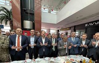 Tatvan’da bayramlaşma töreni yapıldı