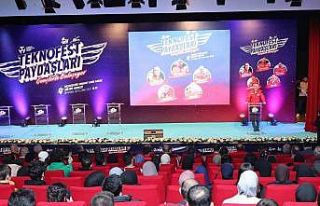 TEKNOFEST paydaşları Başakşehir’de gençlerle...
