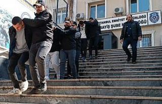 Telefona gelen şifreyi söyledi, 2 milyon lirasından...