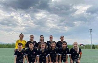 TFF Bayanlar 3. Lig; Ağaköy: 0- Bilecikspor 12