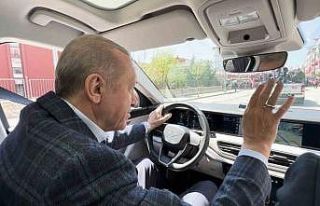 Togg’un kalbinde direksiyona geçen Cumhurbaşkanı’na...