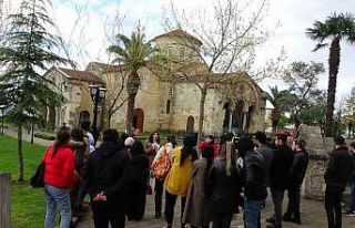 Trabzon’daki Ayasofya Camiinde Ramazan Bayramı...