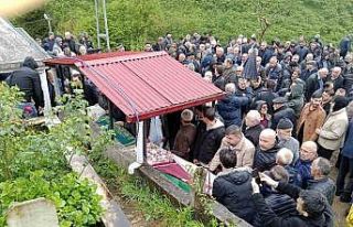 Trafik kazasında hayatını kaybeden eltiler toprağa...