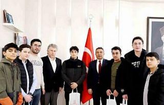 Türkiye finallerine kalan öğrencilerden ziyaret