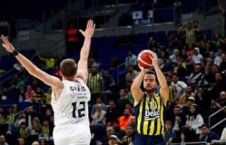 Türkiye Sigorta Basketbol Süper Ligi: Fenerbahçe:...