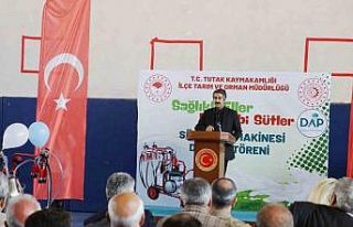 Tutak’ta süt sağım makinesi dağıtımı