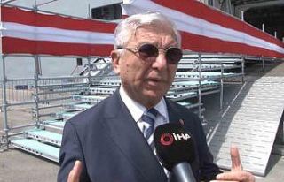 Uluslararası İlişkiler Uzmanı Mesut Hakkı Caşın,...