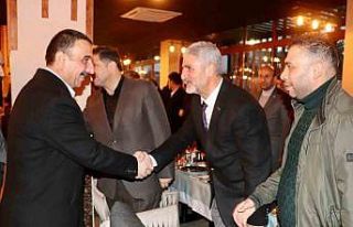 Vali Hacıbektaşoğlu, STK temsilcileriyle iftarda...