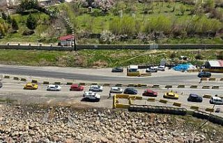 Van’da bayramın ilk günü helikopterli trafik...