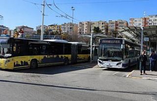 Vatandaşlar otobüslere ücretsiz binecek