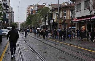 Vatandaşlar yağmura hazırlıksız yakalandı