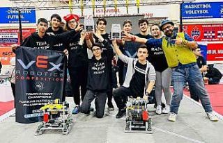 VEX Robotics Competition Türkiye birincisi MBA Okulları...