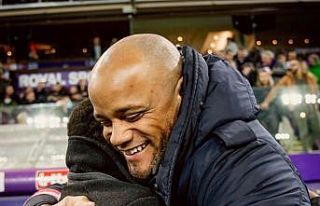 Vincent Kompany, İngiltere Championship’de yılın...