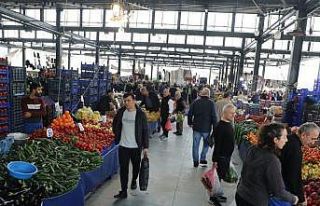 Yapımı tamamlanan Alibeyköy Pazar Alanı törenle...