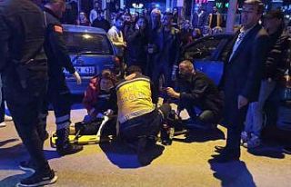 Yayaya çarpan sürücü aracını park edip gitti