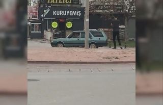 Yoğun trafik arasında drift terörü
