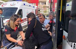 Yolcunun hayatını minibüs şoförü kurtardı