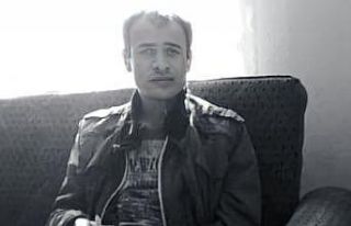 Yoldan çıkan otomobilin çarptığı yaya hayatını...